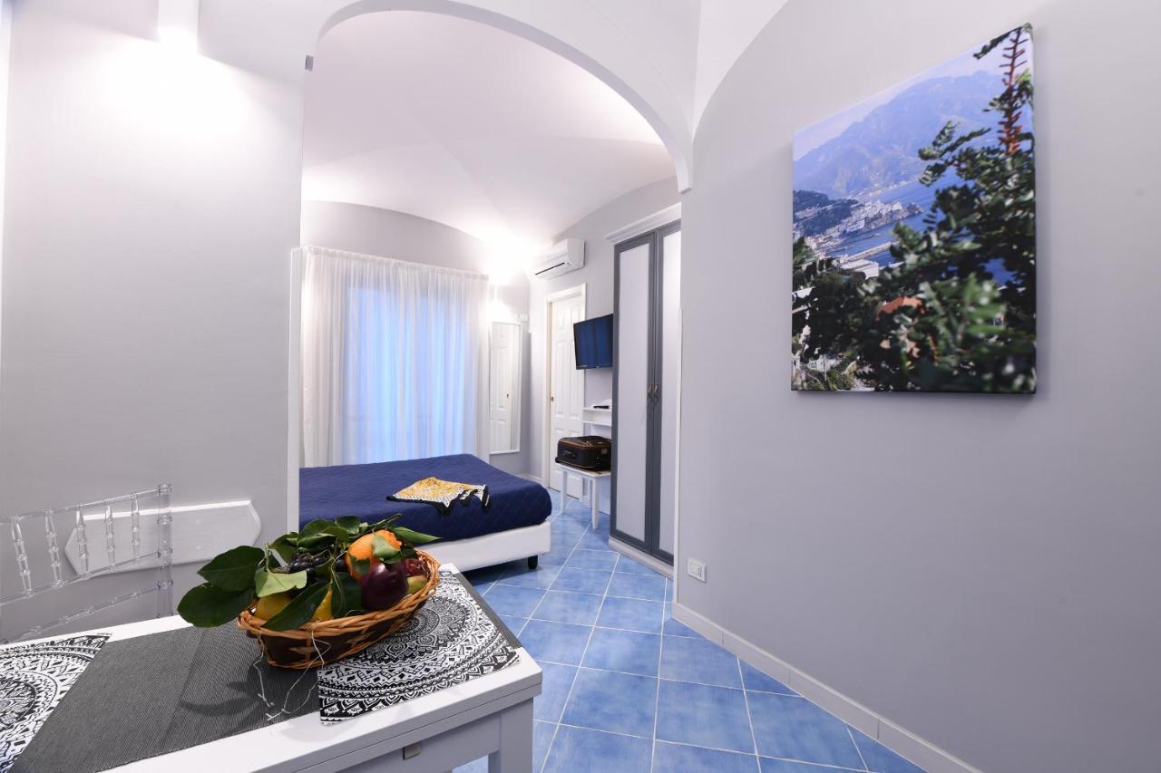Appartamenti Casamalfi Centro Storico Екстериор снимка